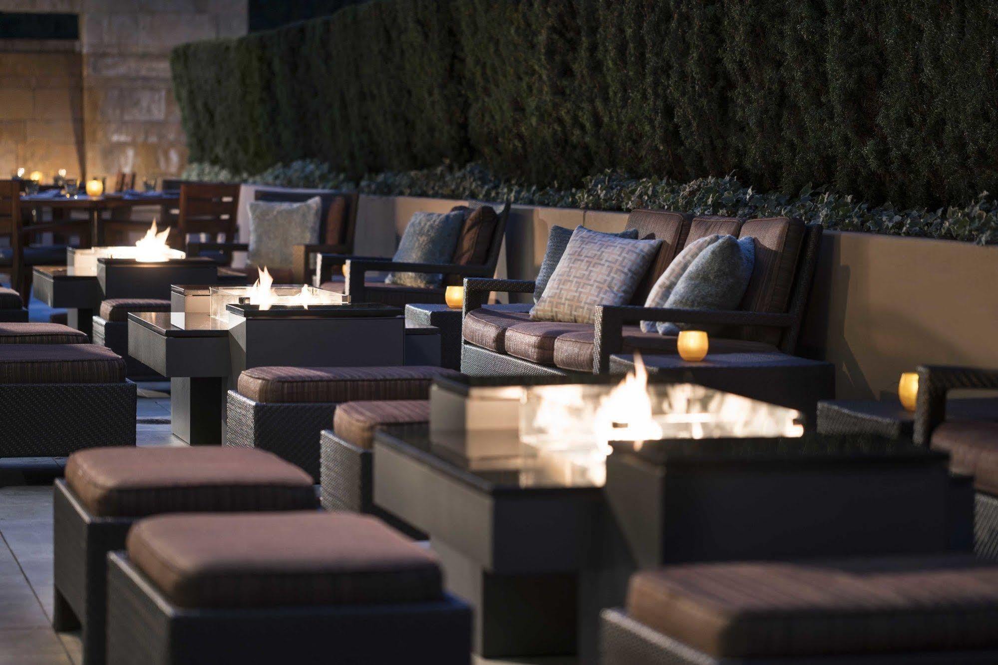 Four Seasons Hotel Silicon Valley At East Palo Alto Екстериор снимка
