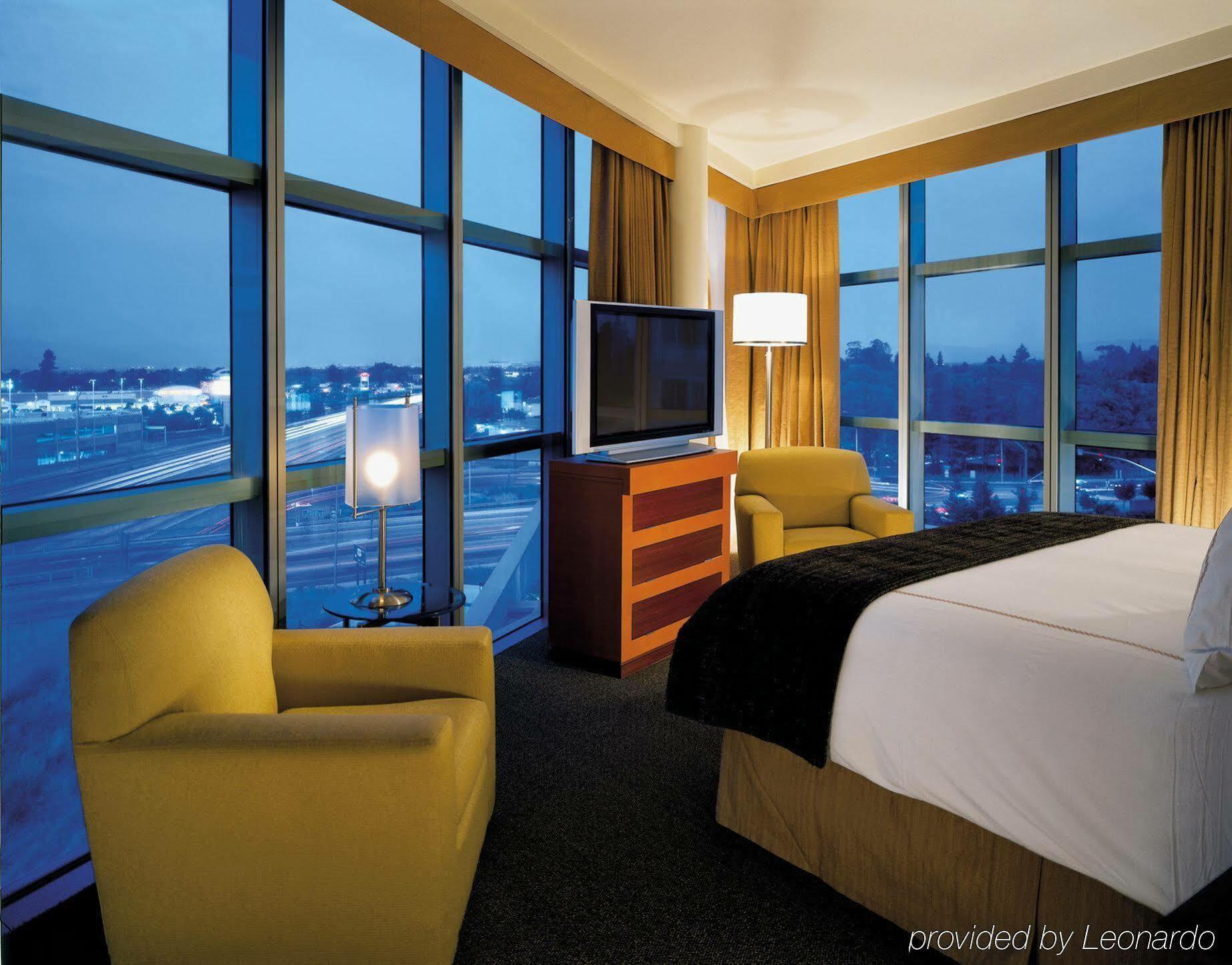 Four Seasons Hotel Silicon Valley At East Palo Alto Екстериор снимка
